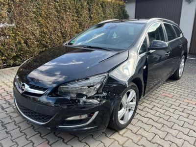 Opel Astra 1.6  <span>2013 r.</span>